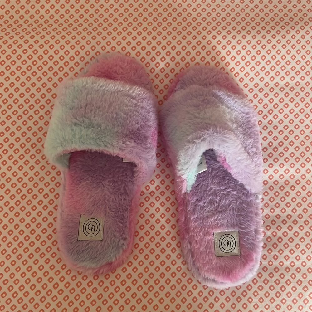 Urban outfitters slippers
